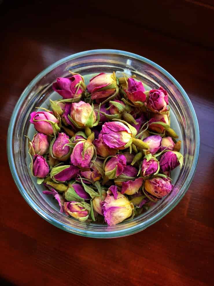 تصویر 3 از خرید گلاب سنتی + قیمت فروش استثنایی